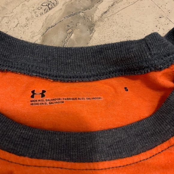 Under Armour Boys long sleeve - Picture 3 of 3